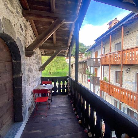 Casa Vacanze Di Arlecchino ซานโจวานนิบิอันโก ภายนอก รูปภาพ