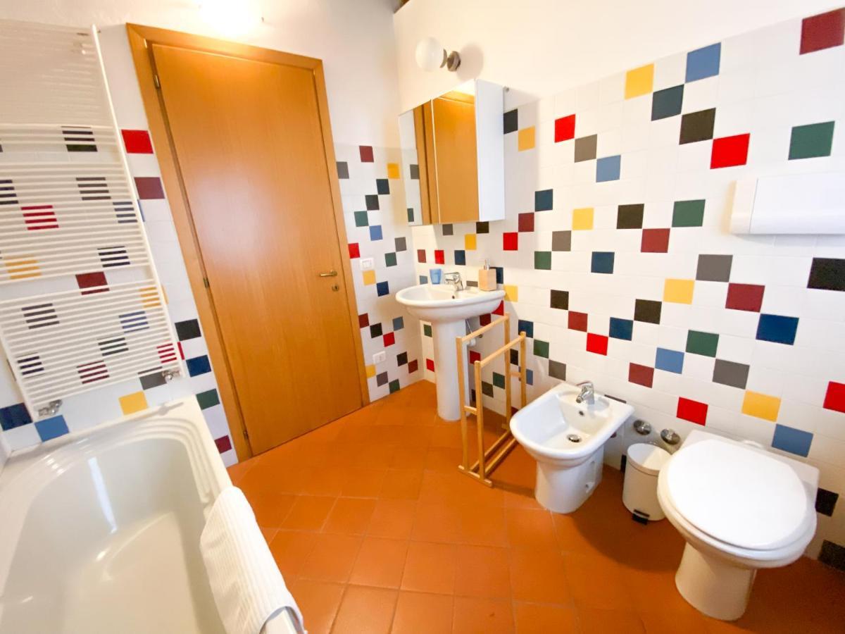 Casa Vacanze Di Arlecchino ซานโจวานนิบิอันโก ภายนอก รูปภาพ